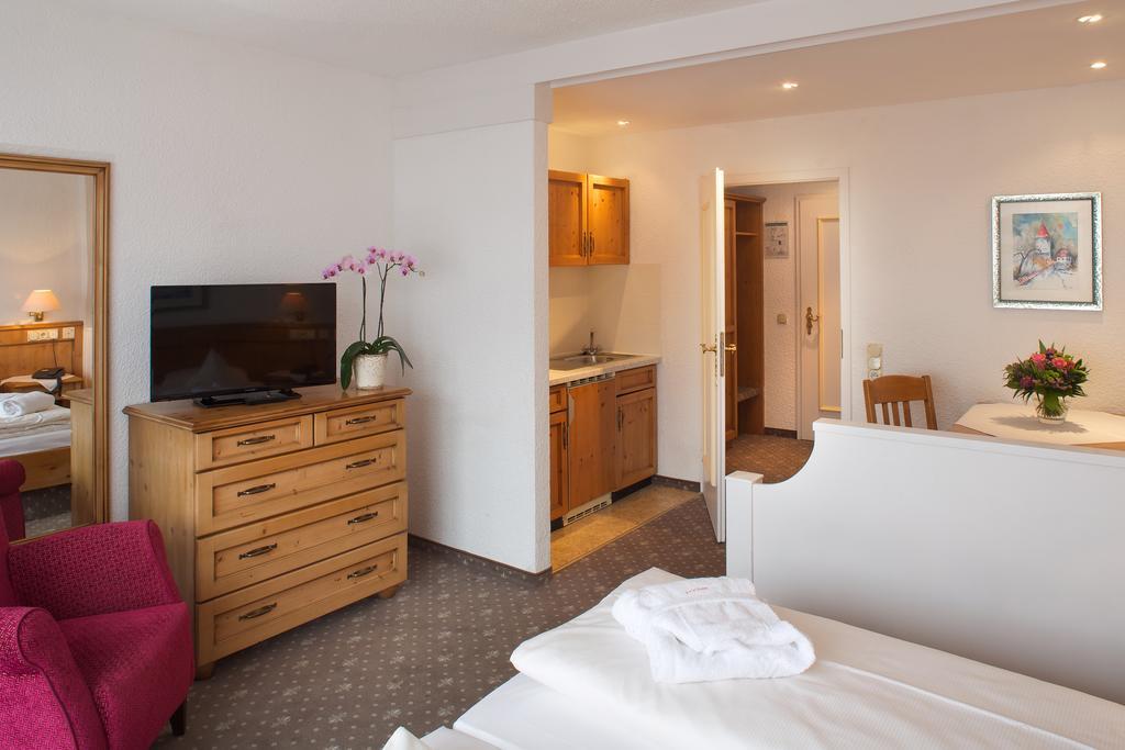 Interest Vitalhotel - Partnerbetrieb Von Oberstaufen Plus Экстерьер фото
